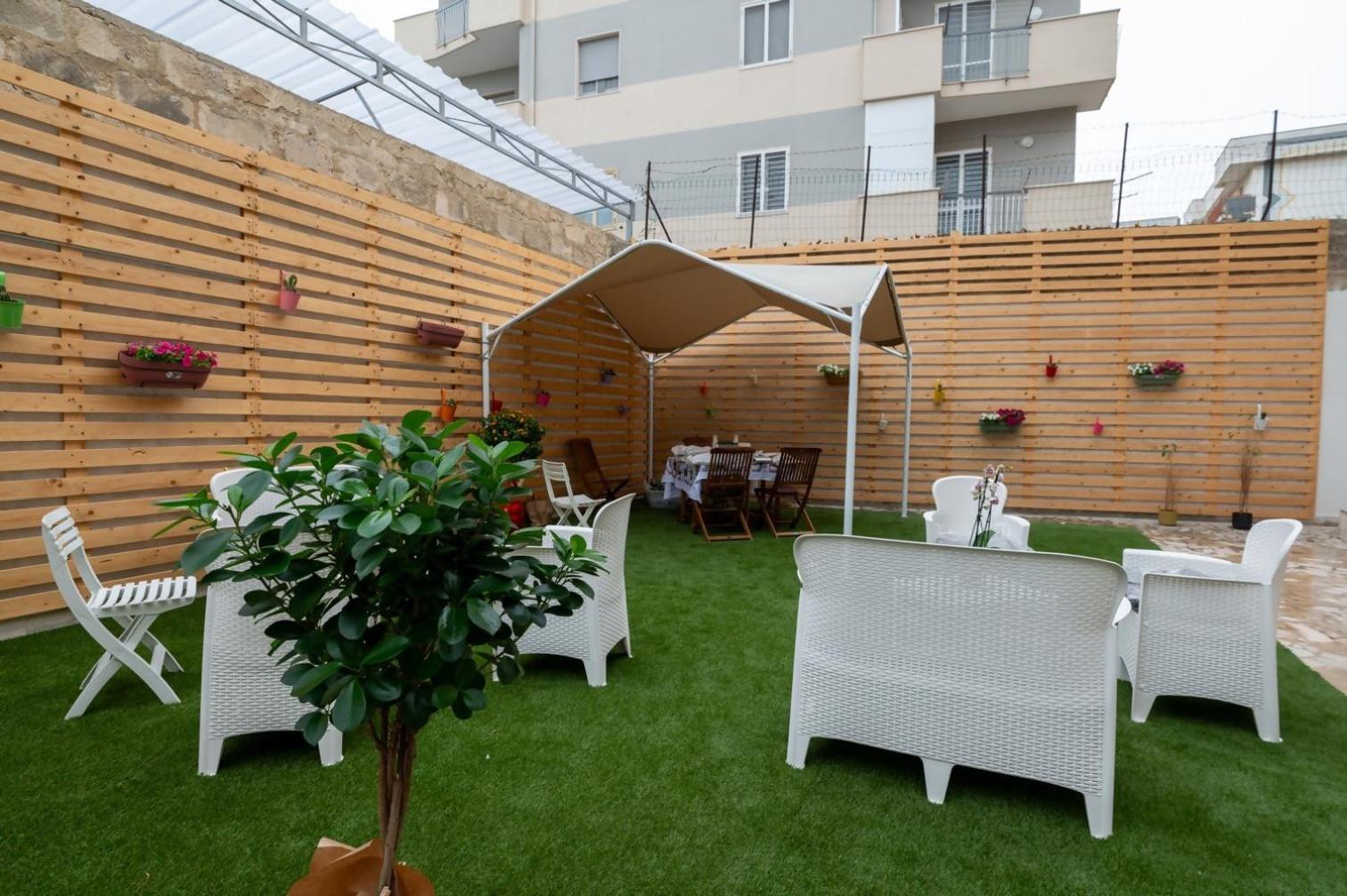 Da Zia Gina Locazione Turistica Hotell Bisceglie Exteriör bild