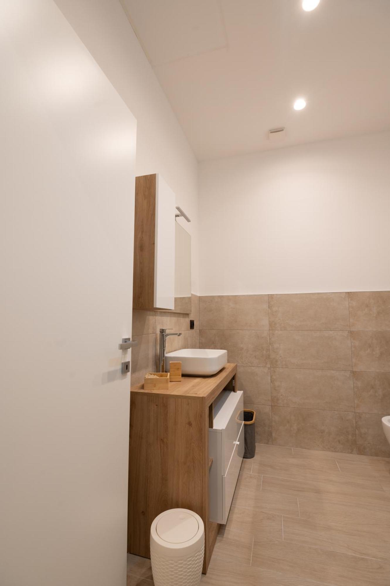 Da Zia Gina Locazione Turistica Hotell Bisceglie Rum bild