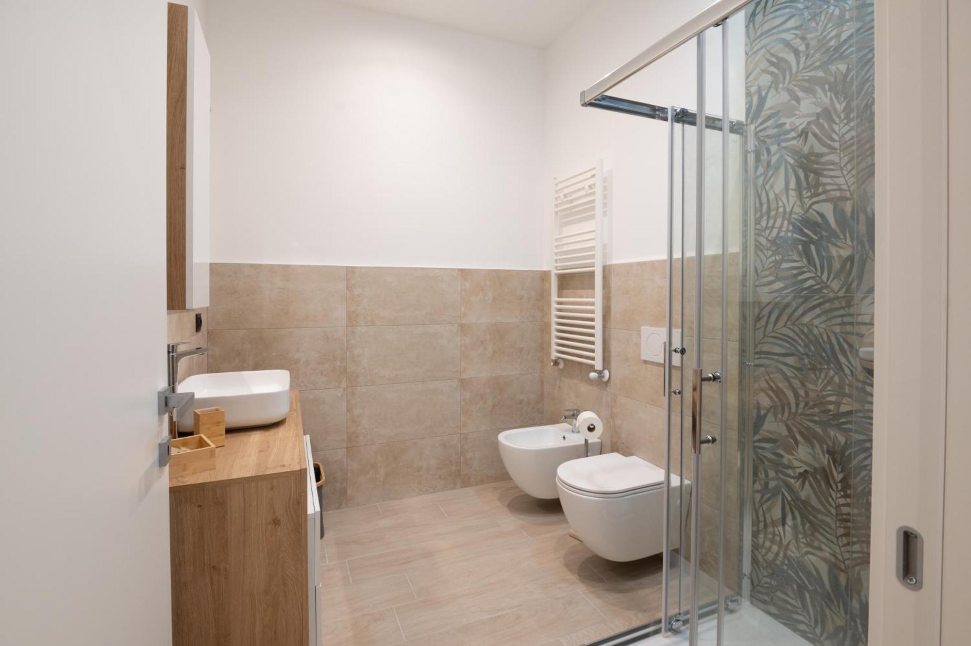 Da Zia Gina Locazione Turistica Hotell Bisceglie Rum bild