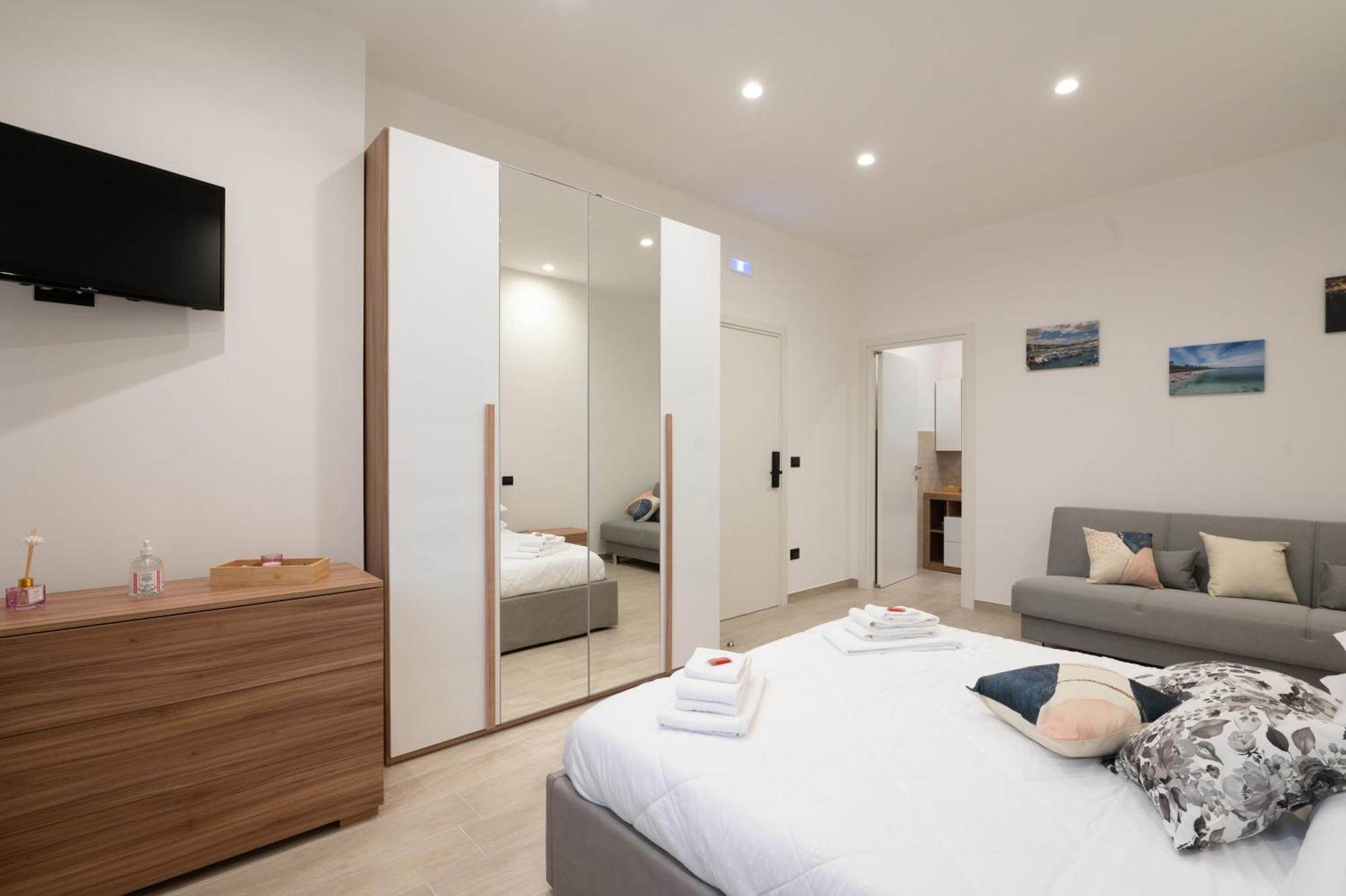 Da Zia Gina Locazione Turistica Hotell Bisceglie Rum bild